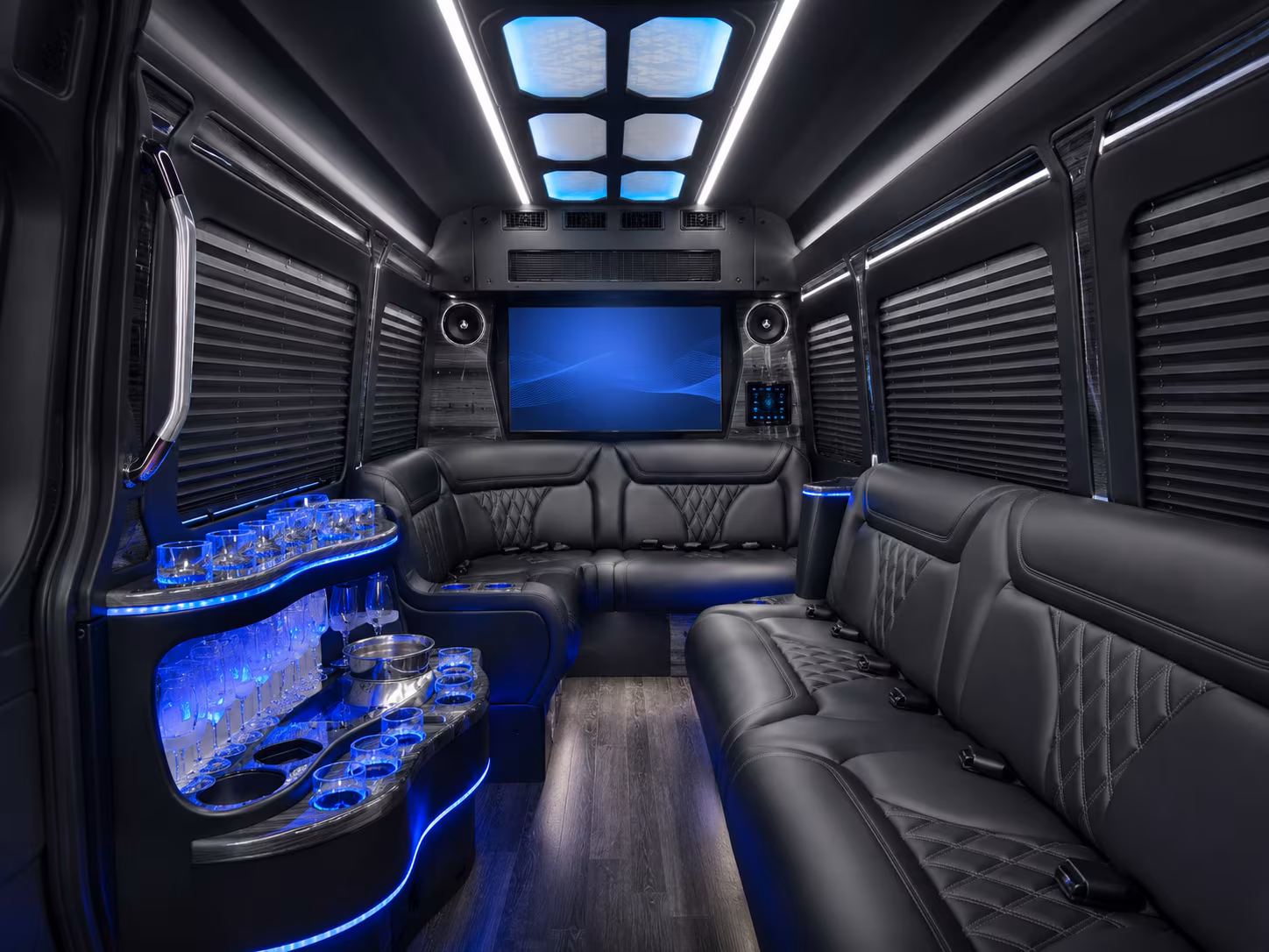 des moines iowa city ames group transportation from dubuque