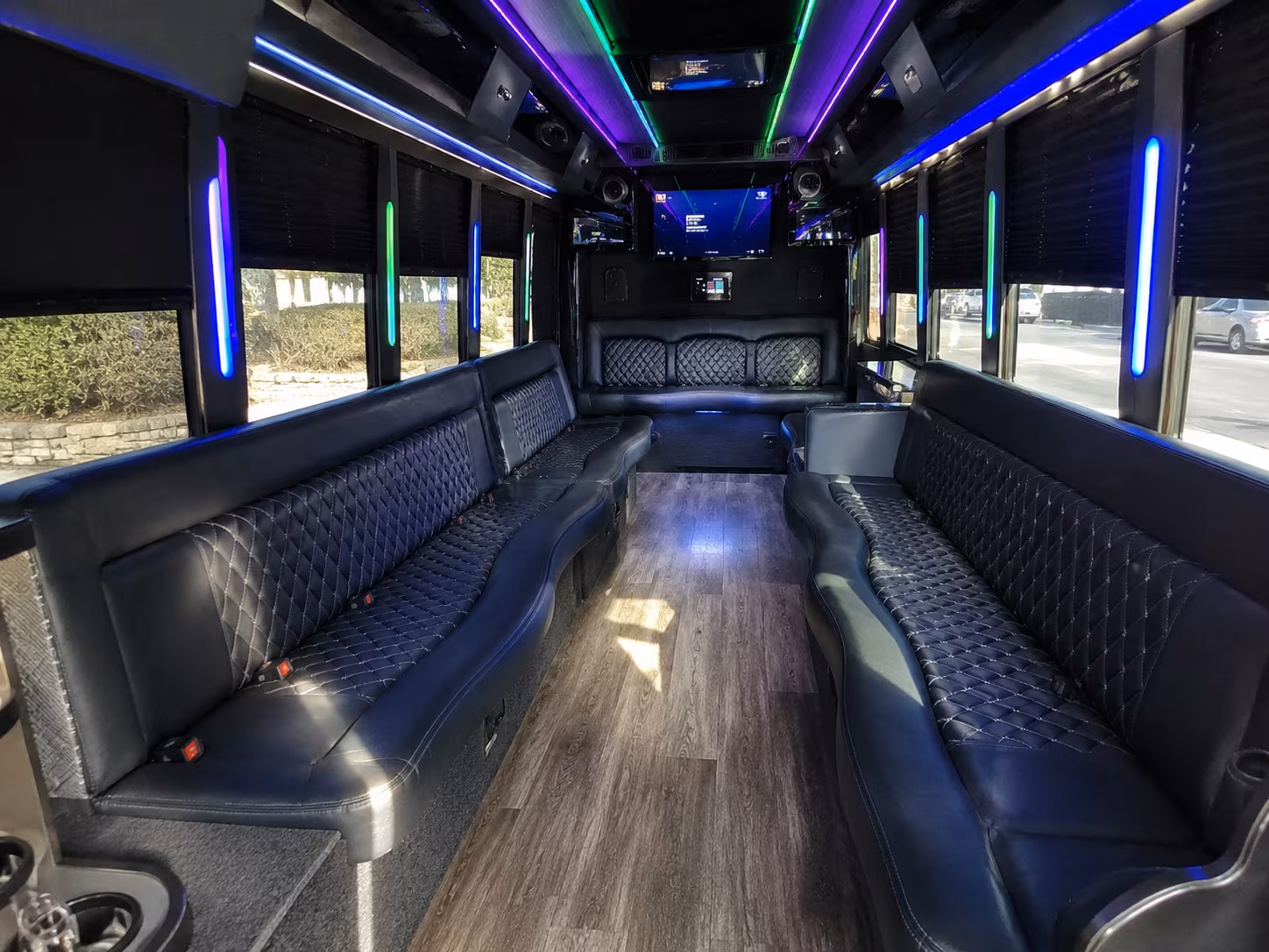 dubuque 15 passenger party bus interior