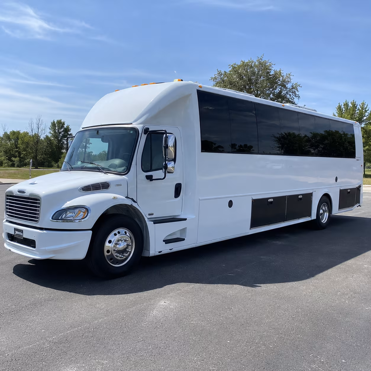 dubuque 40 passenger party bus
