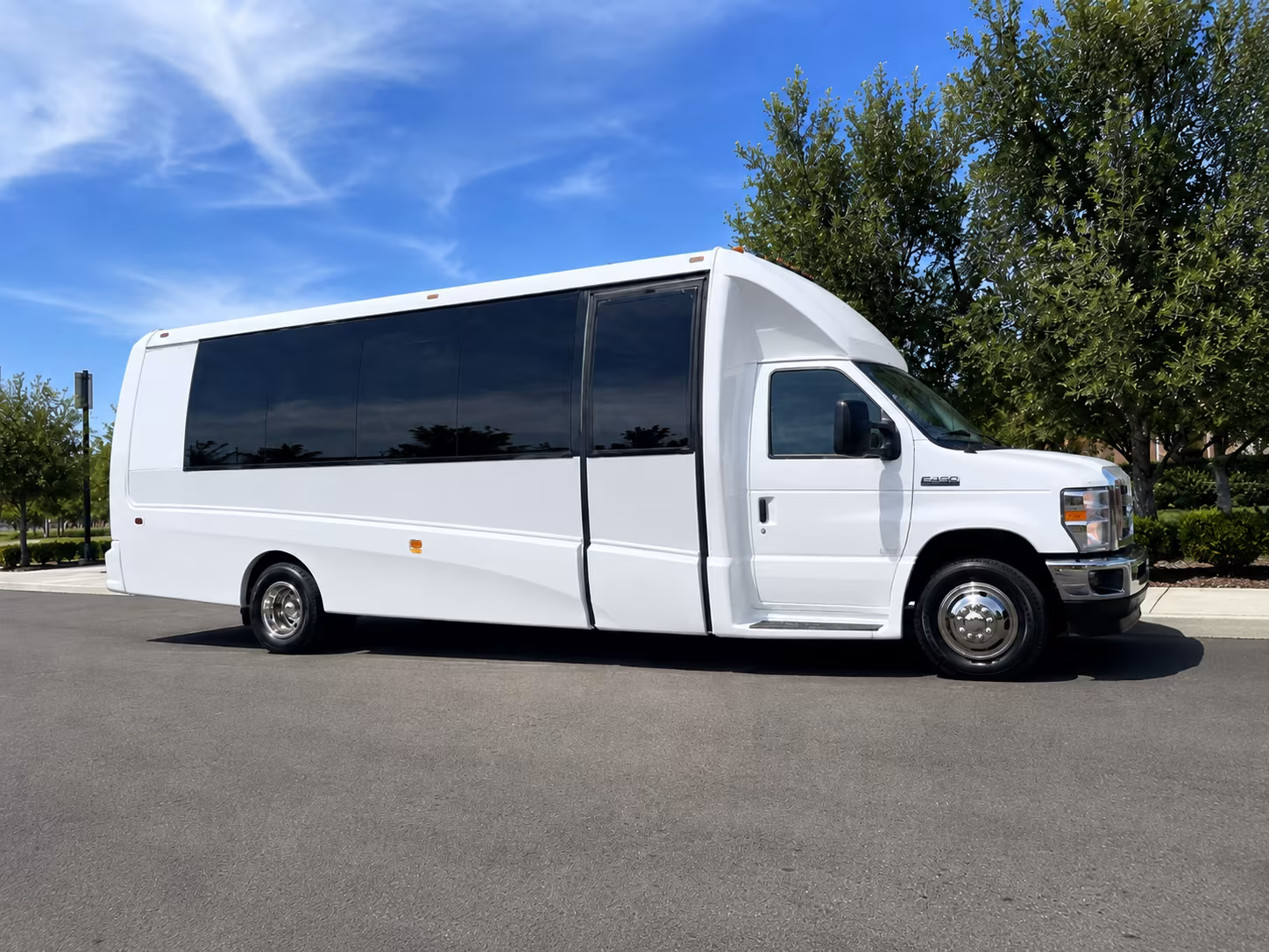 dubuque long distance transportation onboard seating