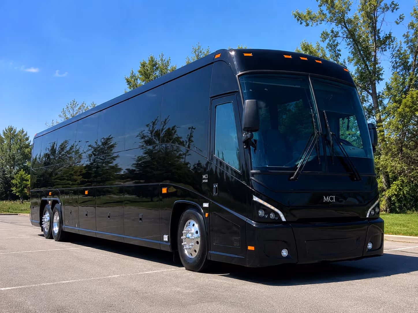 galena illinois is right next door and your bus goes there too